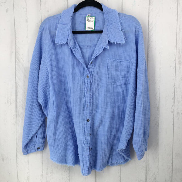 2X Gauzy button down l/s top