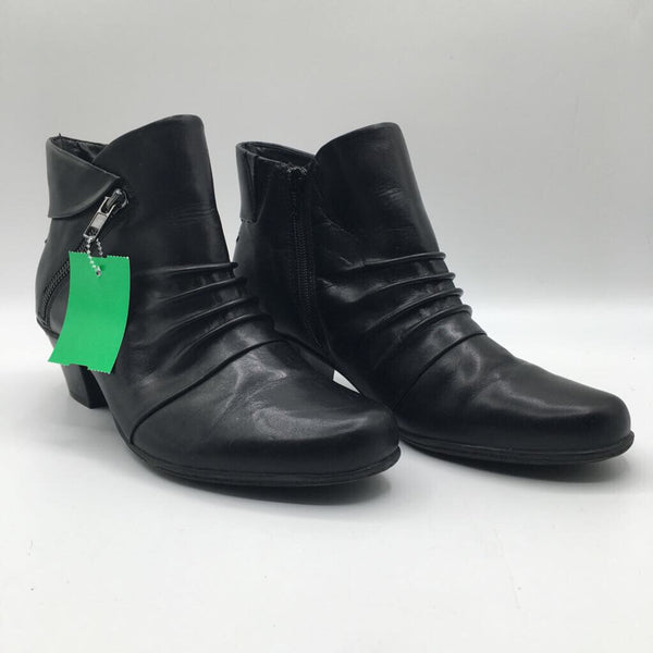 9 side zip heel ankle boots