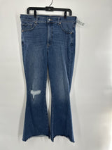 14 Flare jeans