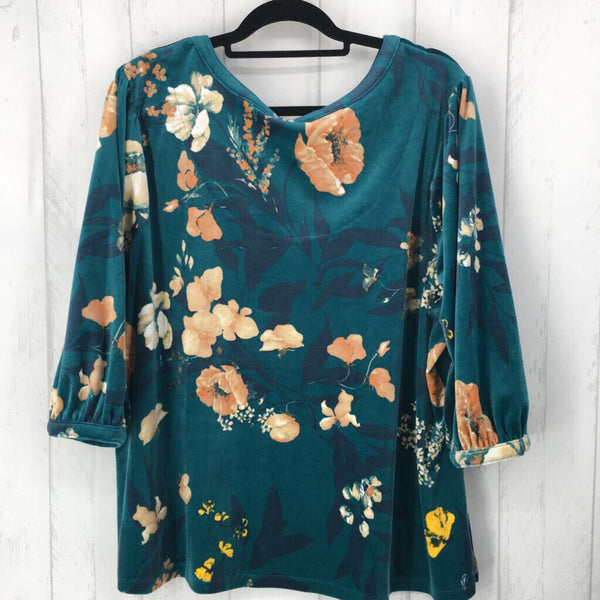 2x velour floral top