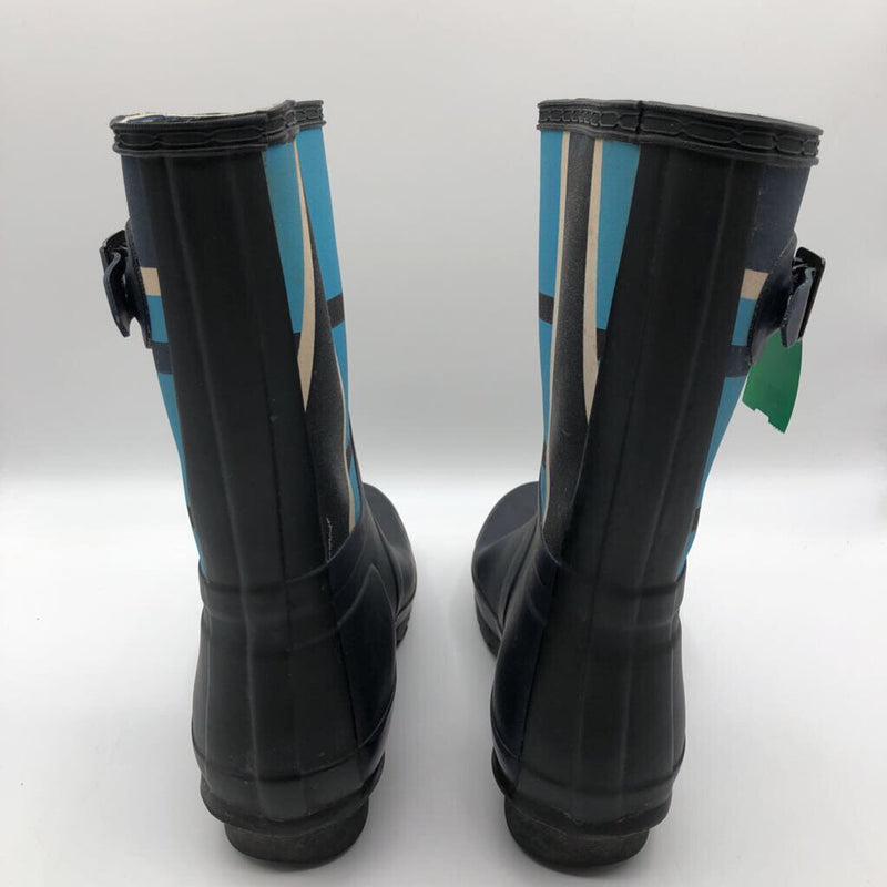 7 Short rainboots