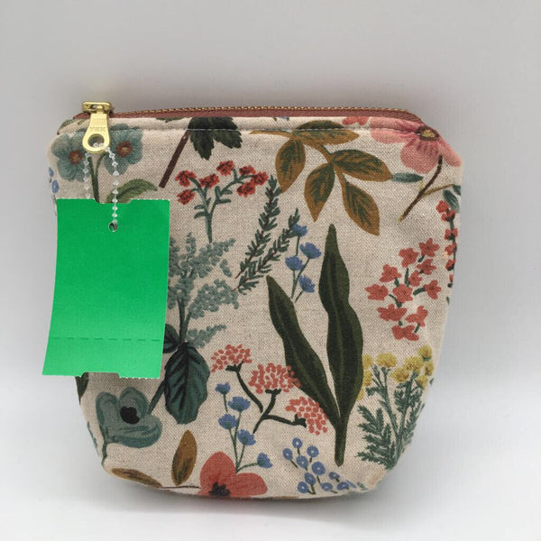 Flo print pouch