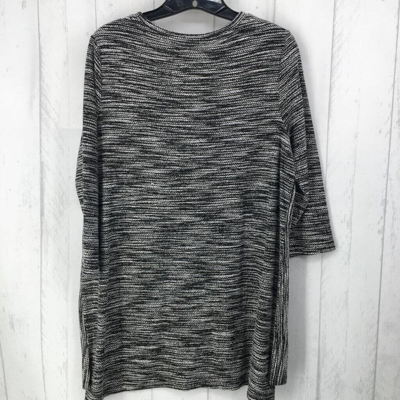 1(L) Textured tweed3/4 slv top