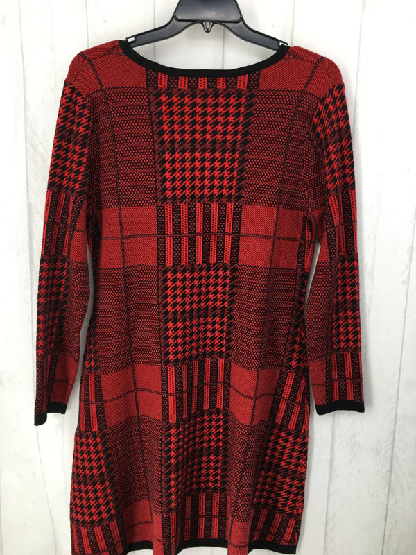 1X Houndstooth print sweaterdress