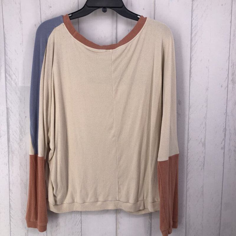 M Colorblock l/s top