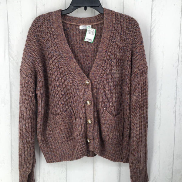 M Button front sweater