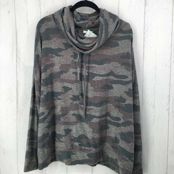 3X Camo print cowl neck l/s top