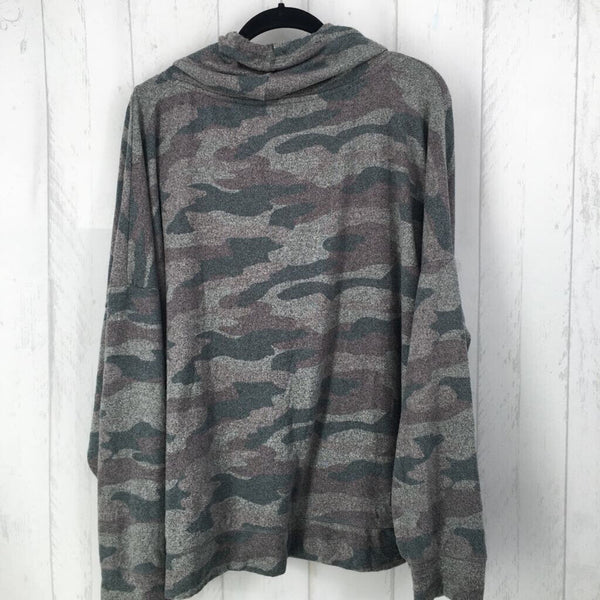 3X Camo print cowl neck l/s top