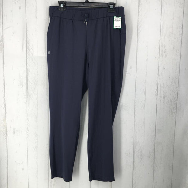 L Straight leg athletic pant