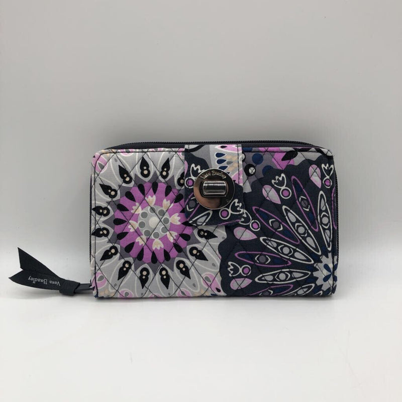 2pc floral triple zip crossbody w/ turnlock zip around wallet