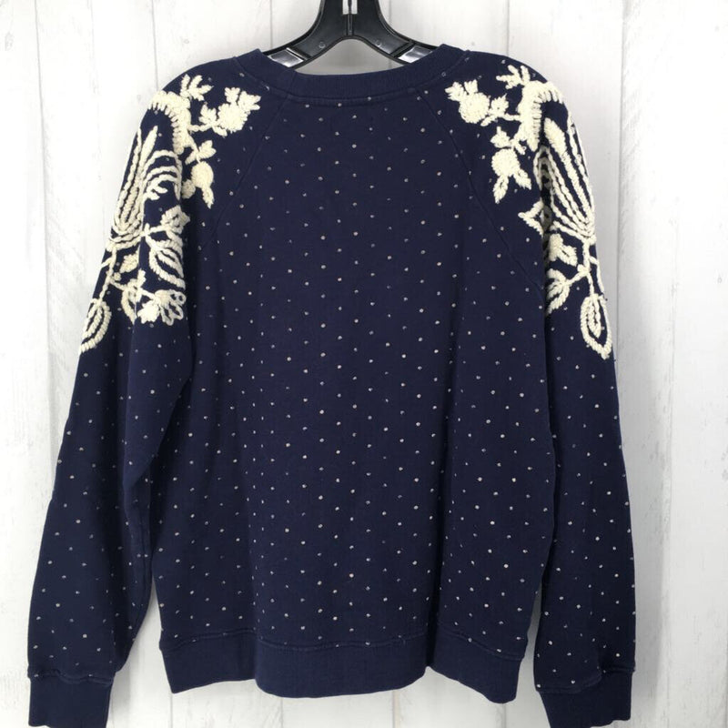 XL Embroidered crewneck sweatshirt