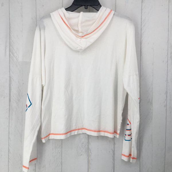 M Graphic hooded l/s top