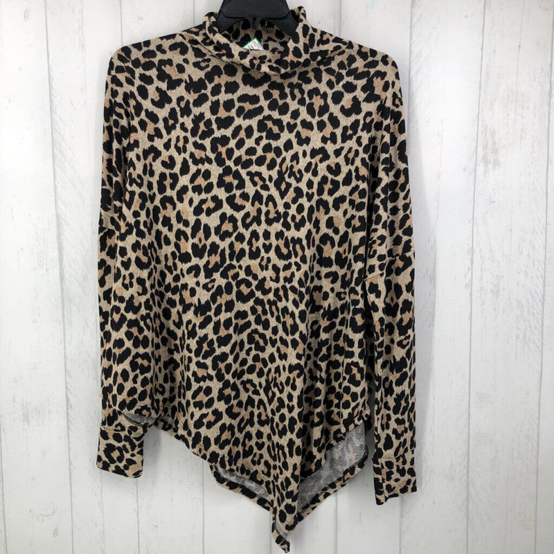 L Animal print l/s top