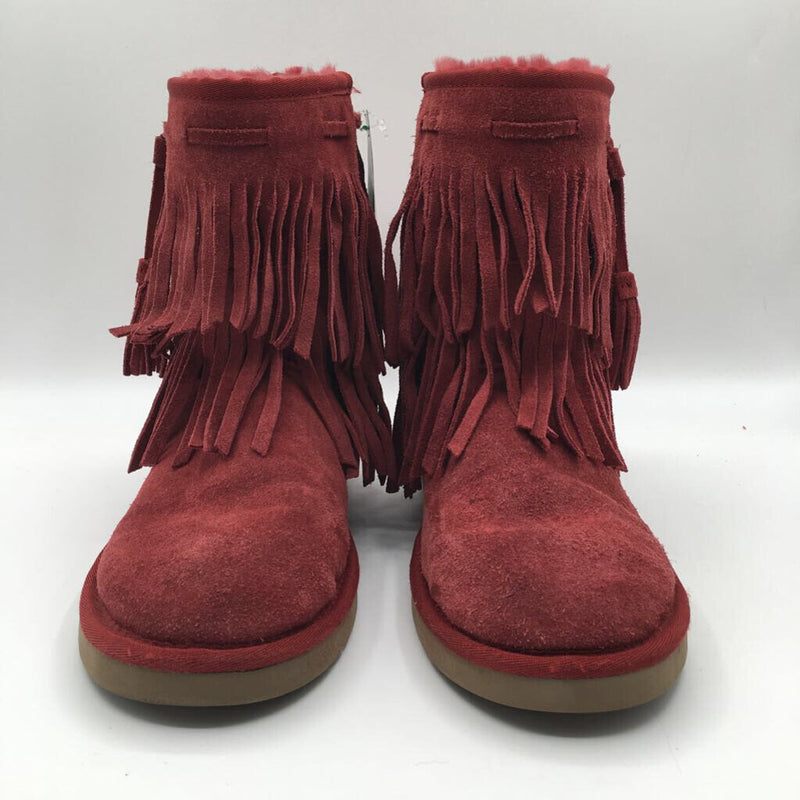 7 Fringe sherpa lined boots