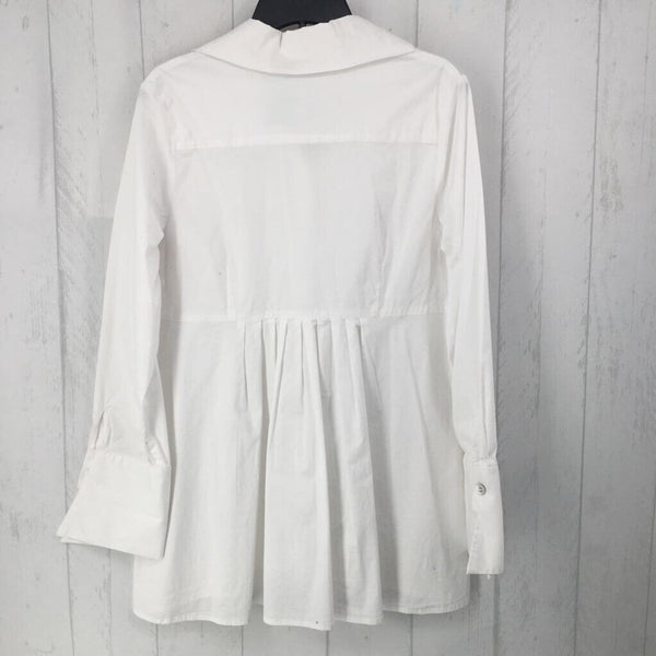 L Button down l/s top