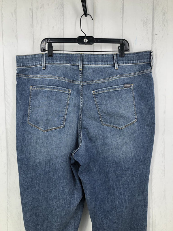 22 Crop jeans