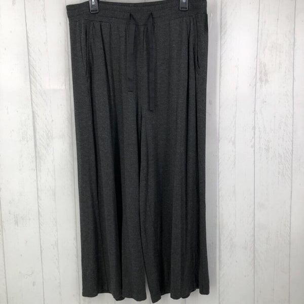 L Wide leg pull on pant