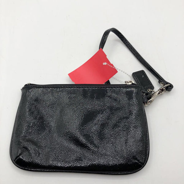 Patten leather wristlet