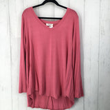 1X V-neck l/s top