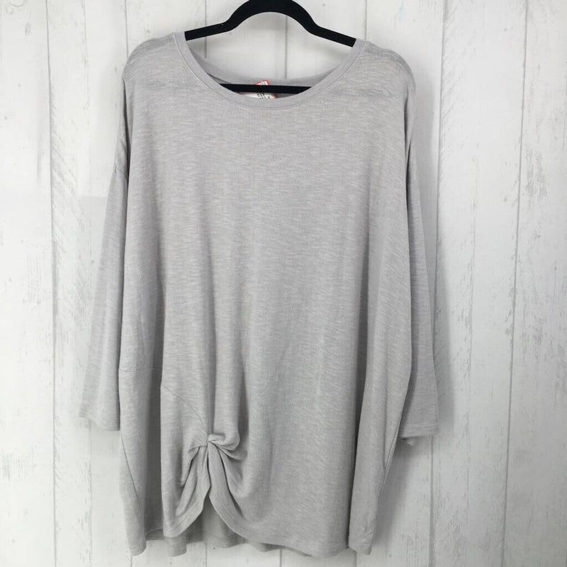 3X Gathered hem l/s top