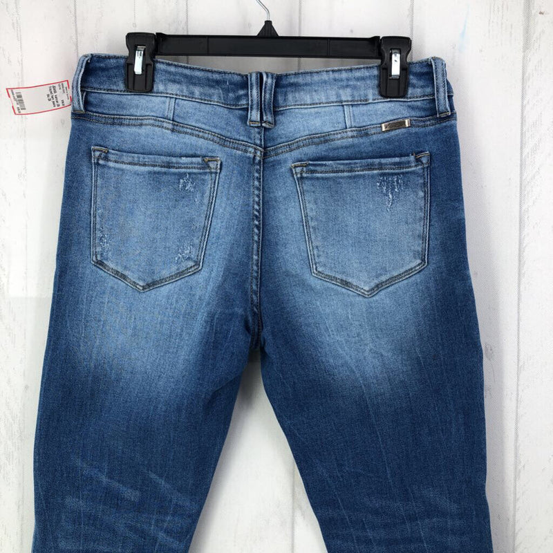 29 frayed hem jeans