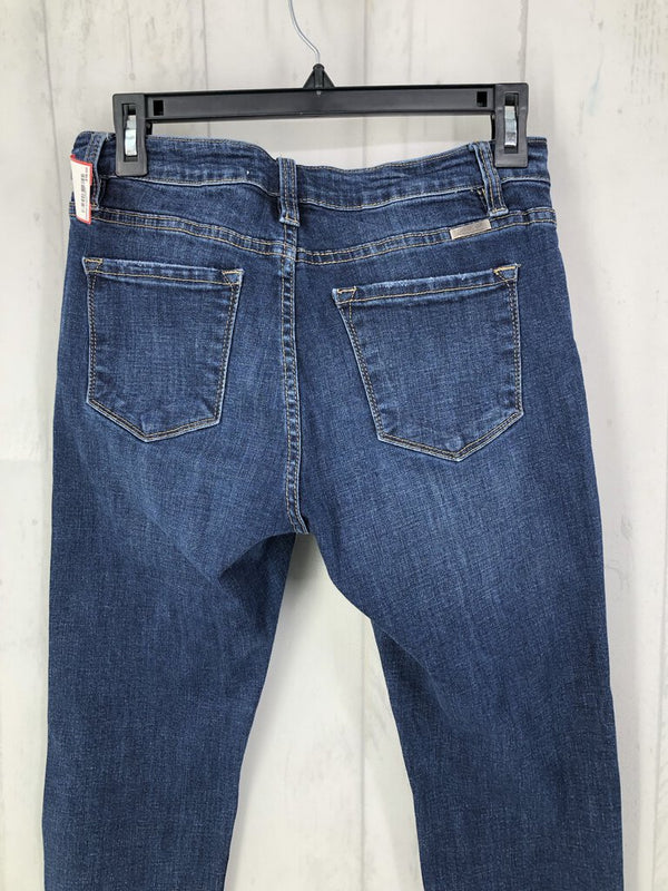 9/29 frayed hem jeans