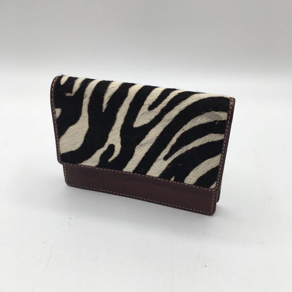 zebra print bi-fold id/coin wallet