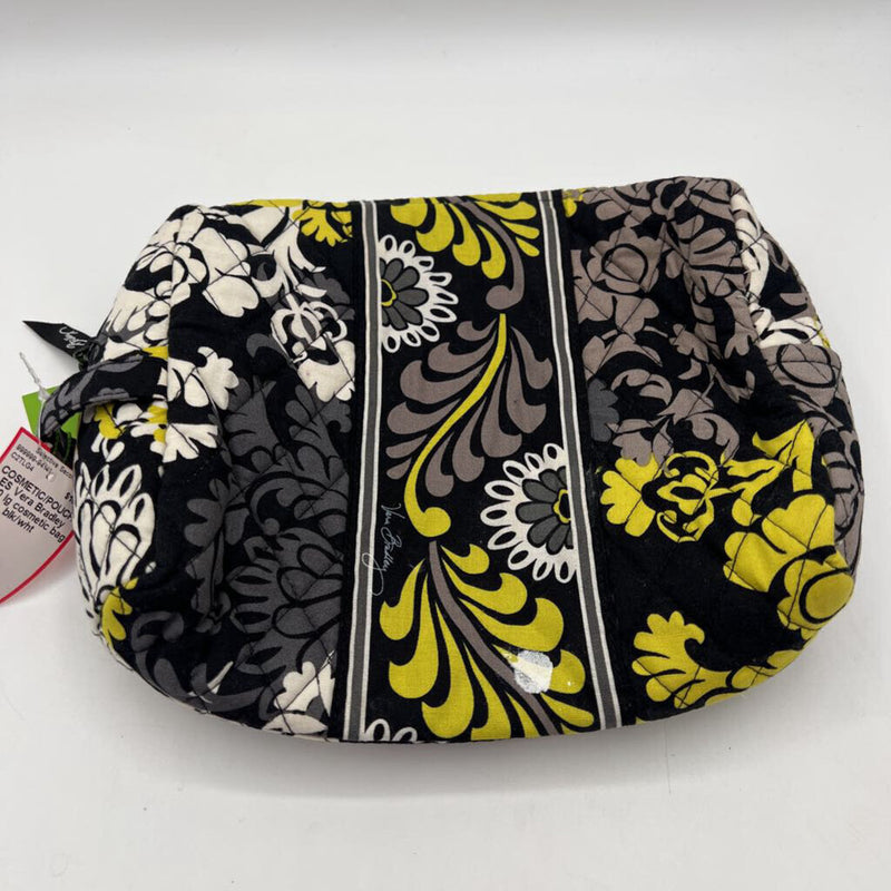 R30 lg cosmetic bag