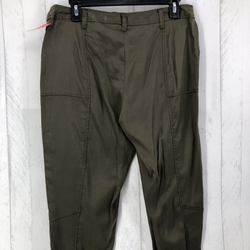 6 Silky cargo pants