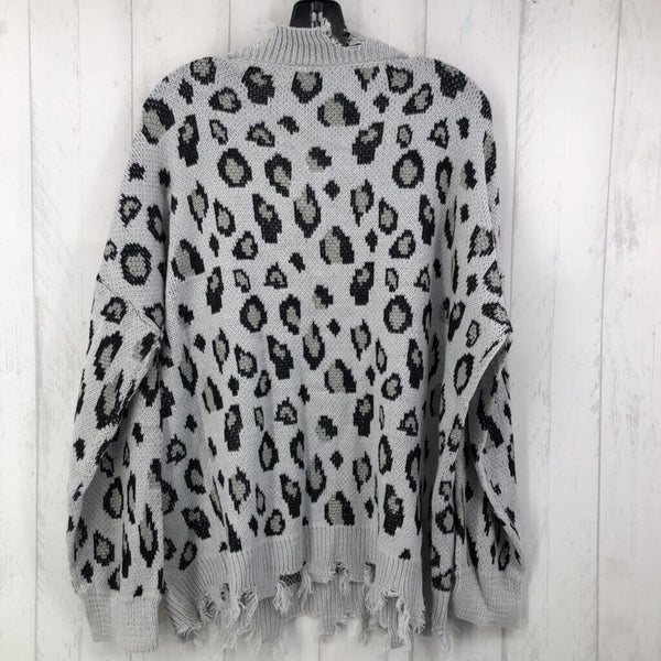 L Frayed hem animal print sweater