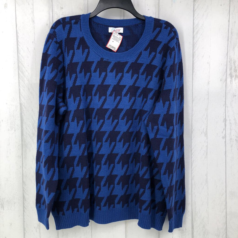 XL houndstooth sweater