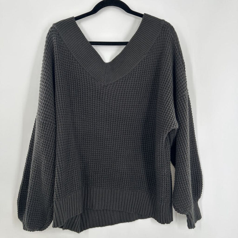 2X V-neck sweater