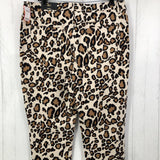 2(L) Animal print pants