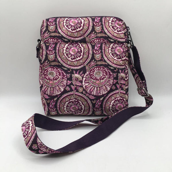 R90 zip top hipster crossbody