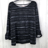 L Velvet printed 3/4 slv top