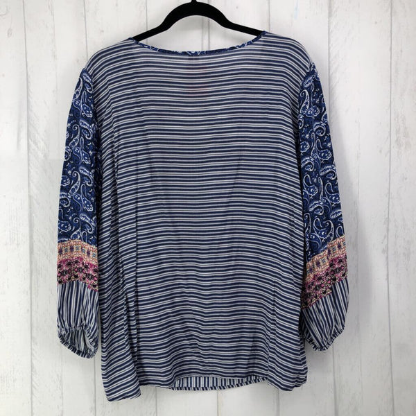 1X Printed 3/4 slv top