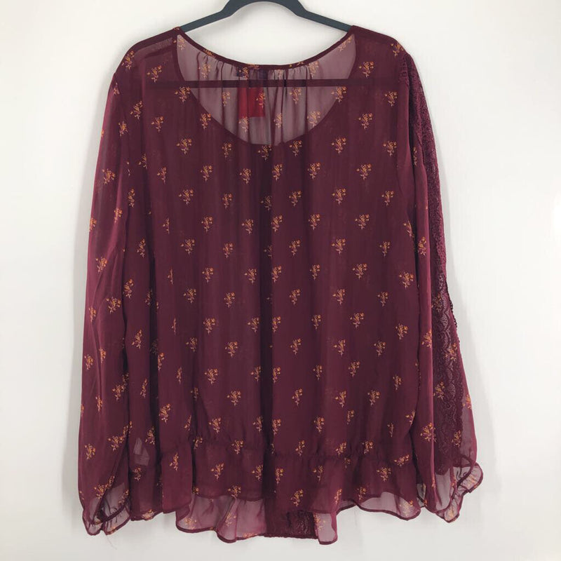 2X Lace accent flo print l/s top