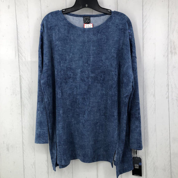 M Button accent l/s top