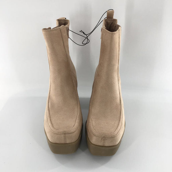 R130 9w platform heel ankle boots