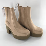 R130 9w platform heel ankle boots