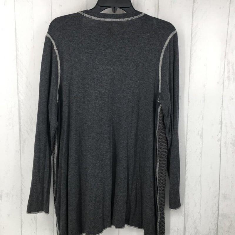 XL Textured l/s top