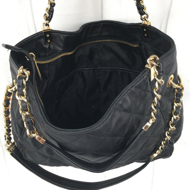 chain strap quilted shoulder bag