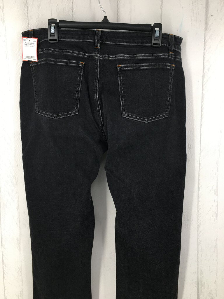 14 Mid rise jeans