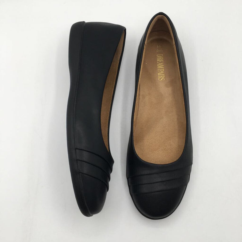 11 Pleated slip on flats