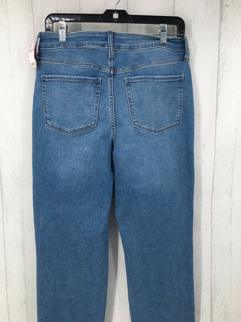 10 Slim straight jeans