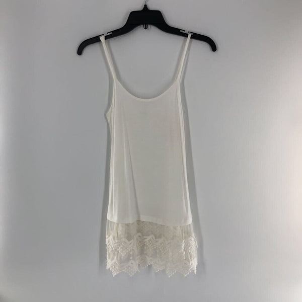 S Lace bottom layering tank