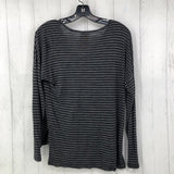 S Striped v-neck l/s top