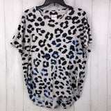 XL Animal print s/s top