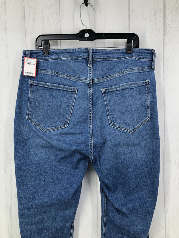 16 Hi-rise flare jeans