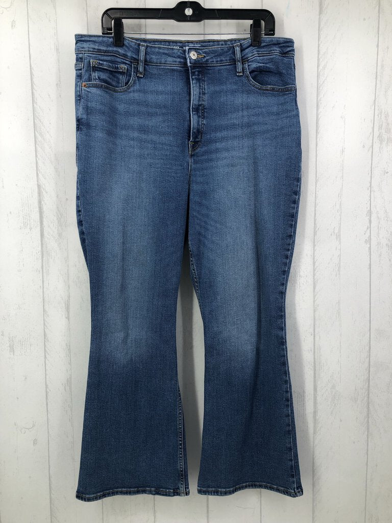 16 Hi-rise flare jeans